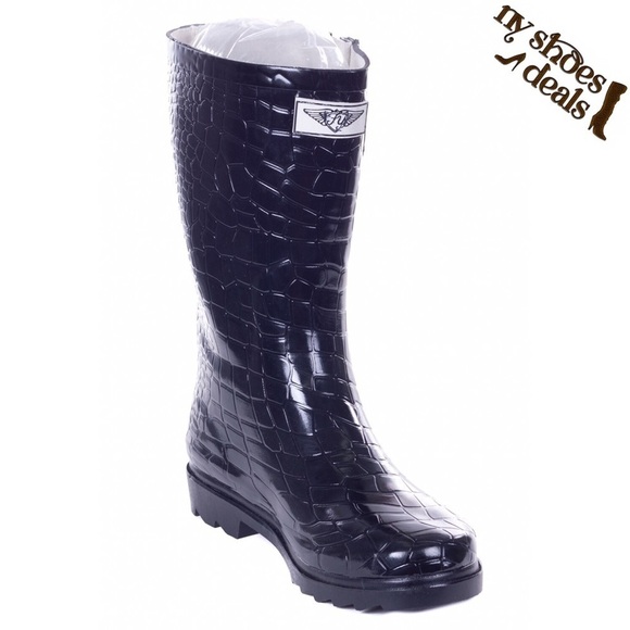 Women Rubber Rainboots,  11" Black Crocodile Print Rain Boots - Picture 1 of 4